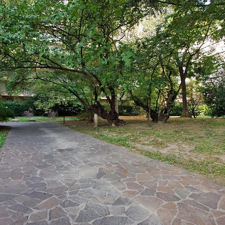 Joivy Vibrant 2Bed Apt With Balcony Milan Extérieur photo