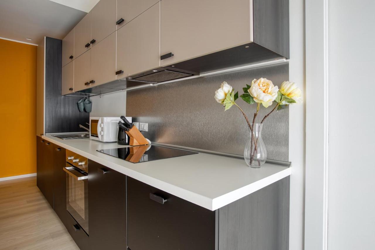 Joivy Vibrant 2Bed Apt With Balcony Milan Extérieur photo