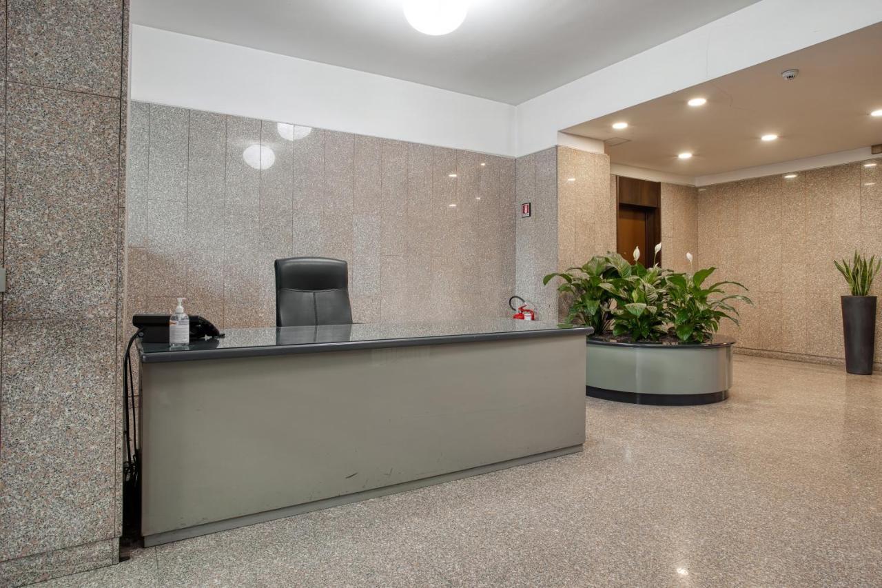 Joivy Vibrant 2Bed Apt With Balcony Milan Extérieur photo