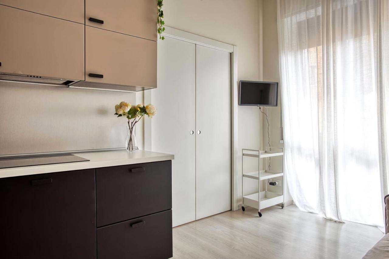 Joivy Vibrant 2Bed Apt With Balcony Milan Extérieur photo